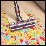 Dyson V15 Detect™ Absolute – Akku-Staubsauger, 660 W, 0,76 l Staubbehälter, bis 60 min Laufzeit – Bild 7