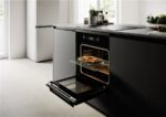 Koenic KBO 531 B A – 70-Liter-Einbau-Elektrobackofen, 70 l, Energieeffizienzklasse A, Pyrolyse – Bild 5